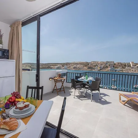 Harbour Lights Seafront Penthouse, With Large Terrace With Stunning Panoramic Sea Views - By Getawaysmalta * St. Paul's Bay