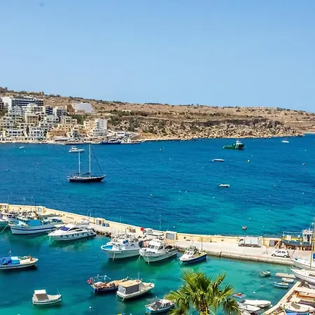 Lägenhet Harbour Lights Seafront Penthouse, With Large Terrace With Stunning Panoramic Sea Views - By Getawaysmalta St. Paul's Bay