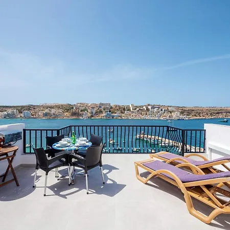 Harbour Lights Seafront Penthouse, With Large Terrace With Stunning Panoramic Sea Views - By Getawaysmalta Daire