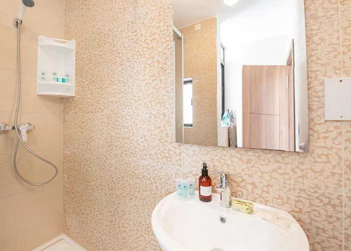 Διαμέρισμα Harbour Lights Seafront Penthouse, With Large Terrace With Stunning Panoramic Sea Views - By Getawaysmalta *